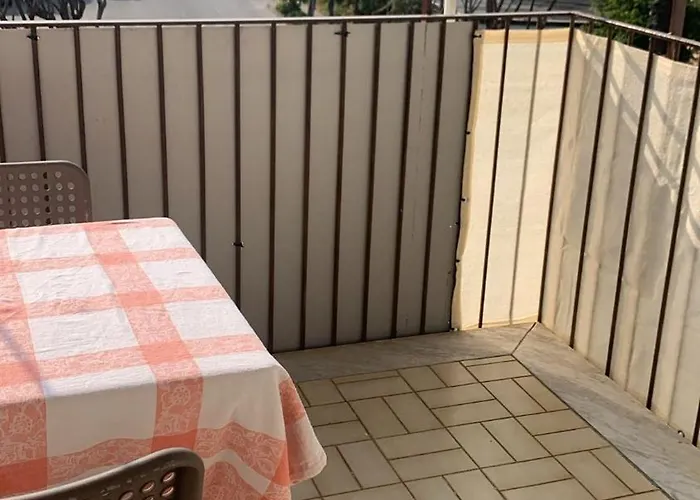 Zeus * Giardini Naxos